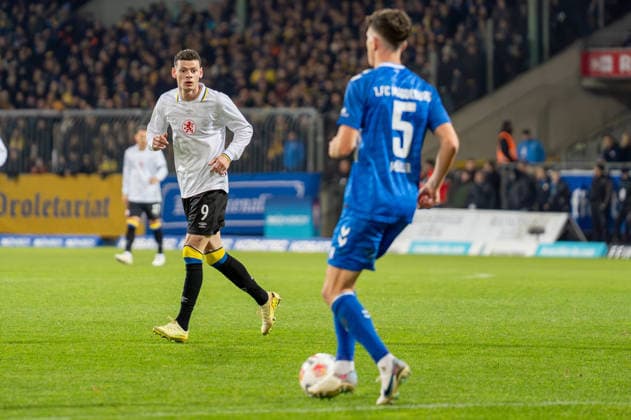 Germany, Soccer, 2 Bundesliga, Eintracht Braunschweig 1 FC Magdeburg on 16 01 in Braunschweig Eintracht Stadion Erencan Yardimci Eintracht Braunschweig 9 Tobias Müller 1 FC Magdeburg 5 Copyright: xSvenxHeidmannx