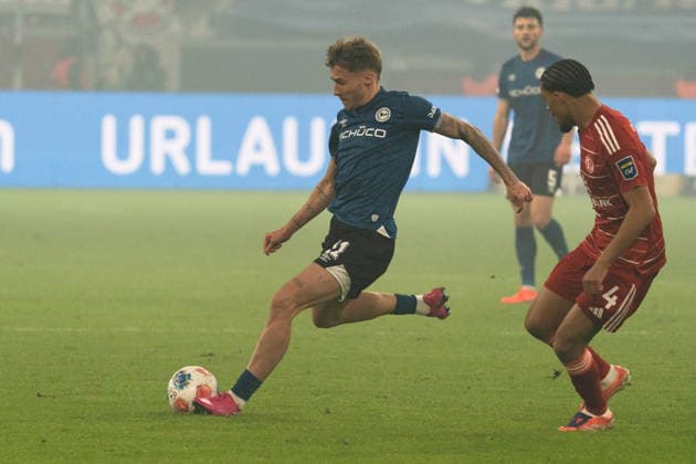 Germany 2 Bundesliga 2025 26 Fortuna Düsseldorf vs Arminia Bielefeld 18 Matchday 16 01 2026 Merkur Spiel Arena Nordrhein Westfalen Joel Grodowski Arminia Bielefeld, 11 Copyright: xCelinaxLeiersx