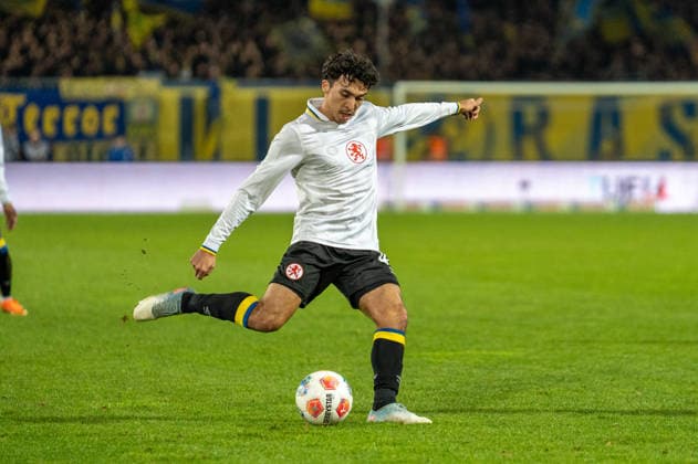 Germany, Soccer, 2 Bundesliga, Eintracht Braunschweig 1 FC Magdeburg on 16 01 in Braunschweig Eintracht Stadion Johan Gomez Eintracht Braunschweig 44 Copyright: xSvenxHeidmannx