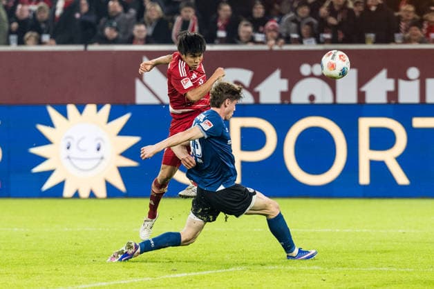 2 Soccer Bundesliga Fortuna Düsseldorf 1895 DSC Arminia Bielefeld 16 01 2026 duel Satoshi Tanaka Fortuna Düsseldorf, 16 Maximilian Großer DSC Arminia Bielefeld, 19 2 Soccer Bundesliga, Fortuna Düsseldorf 1895 DSC Arminia Bielefeld, Düsseldorf, Merkur Spiel Arena on 16 01 2026 DFL REGULATIONS PROHIBIT ANY USE OF PHOTOGRAPHS AS IMAGE SEQUENCES AND OR QUASI VIDEO Copyright: xBEAUTIFULxSPORTS Wunderlx