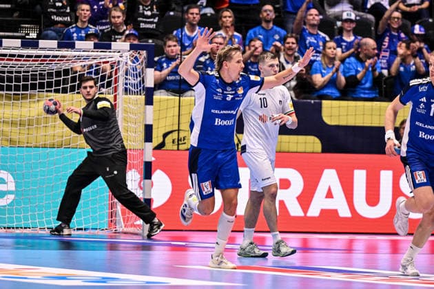 Bjarki Mar Elisson of Iceland during Men s EHF Euro 2026 - Iceland vs Italy, Handball match in Kristianstad, Sweden, January 16 2026  Copyright: xLuigixCanu IPAxSportx xipa-agency.netx xx IPA_70141576 IPA_Agency_IPA70141576