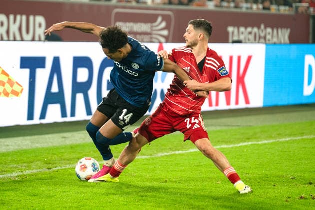 Germany 2 Bundesliga 2025 26 Fortuna Düsseldorf vs Arminia Bielefeld 18 Matchday 16 01 2026 Merkur Spiel Arena Nordrhein Westfalen Monju Momuluh Arminia Bielefeld, 14 Florent Muslija Fortuna Düsseldorf, 24 Copyright: xCelinaxLeiersx