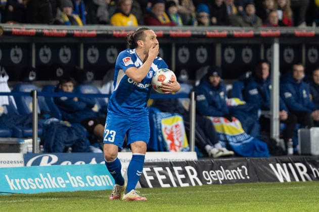 Germany, Soccer, 2 Bundesliga, Eintracht Braunschweig 1 FC Magdeburg on 16 01 in Braunschweig Eintracht Stadion Baris Atik 1 FC Magdeburg 23 Copyright: xSvenxHeidmannx