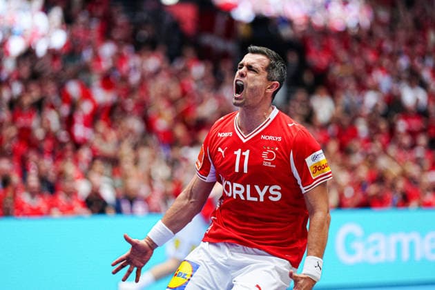 Goal celebration Rasmus Lauge Denmark, 11 DEN, Denmark vs North Macedonia, Handball, EHF European Championship 2026, Group B, Matchday 1, 16 01 2026 DEN, Denmark vs North Macedonia, Handball, EHF European Championship 2026, Group B, Matchday 1, 16 01 2026 Herning Copyright: xEibner-Pressefoto MarcelxvonxFehrnx EP_MFN