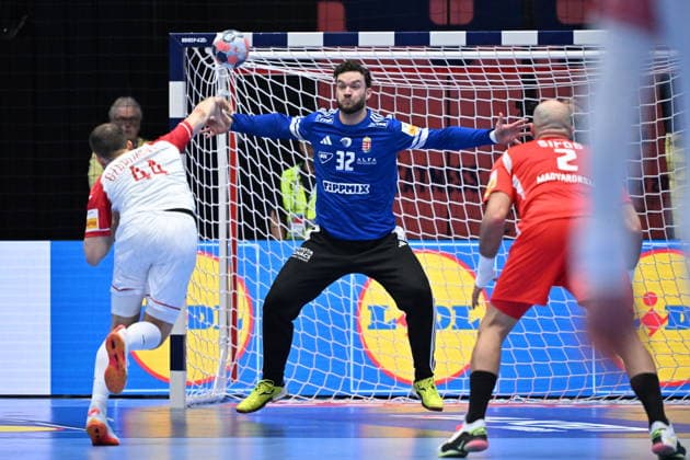 KRISTIANSTAD, SWEDEN 20260116 Hungary s goal keeper Kristof Palasics in action during the 2026 EHF European Men s Handball Championship the EHF Euro 2026 match between Hungary and Poland at Kristianstad Arena, in Kristianstad, Sweden, on January 16, 2026 KRISTIANSTAD SWEDEN x50090x  Copyright: xJohanxNilsson TTx EHF EURO 2026 HUNGARY-POLAND