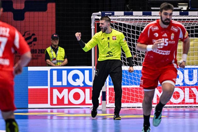 Milosz Walach of Poland during Men s EHF Euro 2026 - Iceland vs Italy, Handball match in Kristianstad, Sweden, January 16 2026  Copyright: xLuigixCanu IPAxSportx xipa-agency.netx xx IPA_70146136 IPA_Agency_IPA70146136