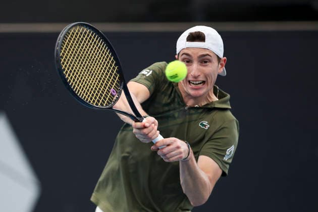 TENNIS ADELAIDE INTERNATIONAL, Ugo Humbert of France in his match against TomaÅ¡ MachaÄ of Czechia during the Men™s singles Final, Adelaide International at Memorial Drive Tennis Club in in Adelaide, Saturday, January 17, 2026. ( NO ARCHIVING, EDITORIAL USE ONLY ADELAIDE SOUTH AUSTRALIA AUSTRALIA  Copyright: xMATTxTURNERx 20260117144693989261