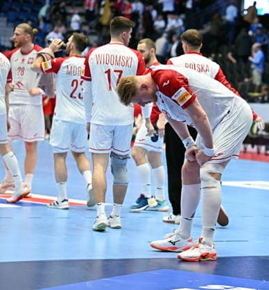 2026.01.16 Kristianstad Szwecja Pilka Reczna Mistrzostwa Europy w pilce recznej mezczyzn 2026 Wegry - Polska N z Tomasz Gebala po meczu smutek Foto Norbert Barczyk PressFocus 2026.01.16 Kristianstad Szwecja Handball Men s EHF Euro 2026 Hungary - Poland Tomasz Gebala po meczu smutek Credit: Norbert Barczyk PressFocus NEWSPIX.PL --- newspix.pl 