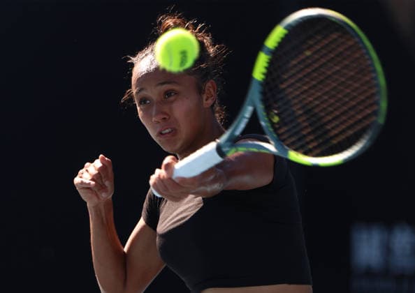 January 17, 2026, Melbourne, Victoria, Australia: LEYLA FERNANDEZ of Canada during the practise session before Australian Open, Melbourne, Australia. Melbourne Australia - ZUMAc278 20260117_zsp_c278_028 Copyright: xMarcinxCholewinskix
