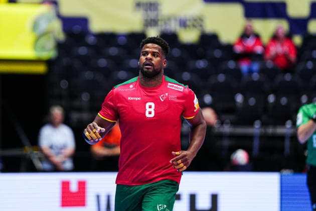 Victor Iturizza Portugal, 08 DEN, Portugal vs Romania, Handball, EHF European Championship 2026, Group B, Matchday 1, 16 01 2026 DEN, Portugal vs Romania, Handball, EHF European Championship 2026, Group B, Matchday 1, 16 01 2026 Herning Copyright: xEibner-Pressefoto MarcelxvonxFehrnx EP_MFN