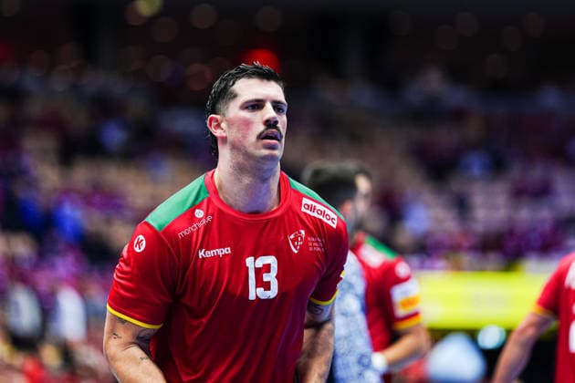 Salvador Salvador Portugal, 13 DEN, Portugal vs. Romania, Handball, EHF European Championship 2026, Group B, Matchday 1, 16 01 2026 DEN, Portugal vs. Romania, Handball, EHF European Championship 2026, Group B, Matchday 1, 16 01 2026 Herning Copyright: xEibner-Pressefoto MarcelxvonxFehrnx EP_MFN