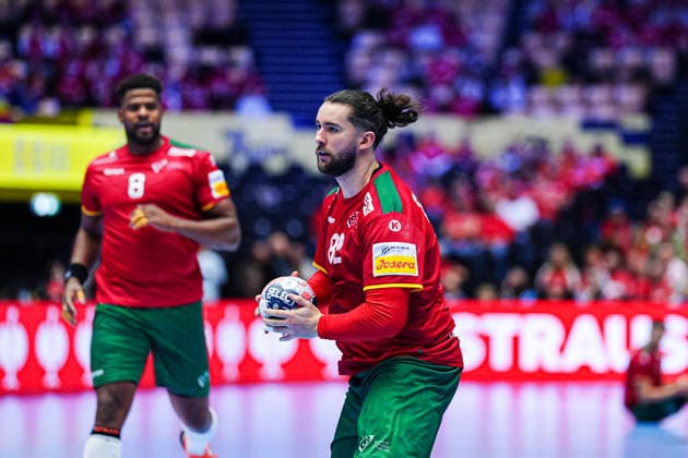 Luis Frade Portugal, 82 DEN, Portugal vs Romania, Handball, EHF European Championship 2026, Group B, Matchday 1, 16 01 2026 DEN, Portugal vs Romania, Handball, EHF European Championship 2026, Group B, Matchday 1, 16 01 2026 Herning Copyright: xEibner-Pressefoto MarcelxvonxFehrnx EP_MFN