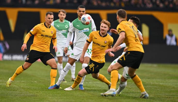 17 01 2026 Soccer Season 2025 2026 2 Soccer Bundesliga 18 Matchday SG Dynamo Dresden SGD SpVgg Greuther Fürth SGF Kleeblatt Sportfoto Zink xwoxzix DFL regulations prohibit any use of photographs as image sequences and or quasi video only for editorial use Maximilian Solomon Dietz 33, SpVgg Greuther Fürth Robert Wagner 18, SG Dynamo Dresden SGD