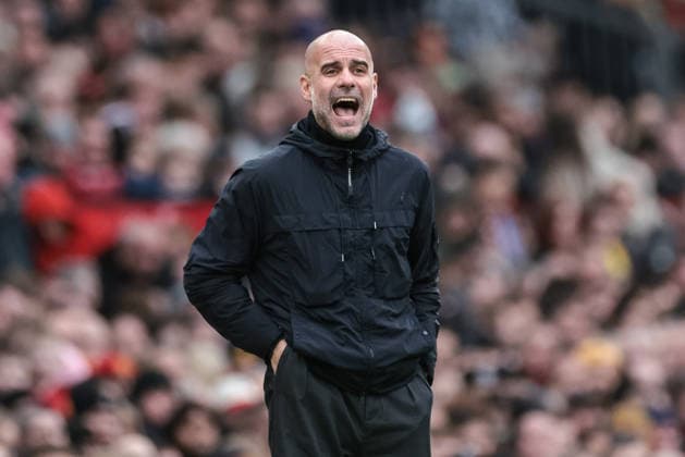 Premier League Manchester United, ManU vs Manchester City Pep Guardiola manager of Manchester City shouts instructions during the Premier League match Manchester United vs Manchester City at Old Trafford, Manchester, United Kingdom, 17th January 2026 (Photo by Mark Cosgrove News Images) Manchester Old Trafford Greater Manchester United Kingdom Copyright: xMarkxCosgrove NewsxImagesx