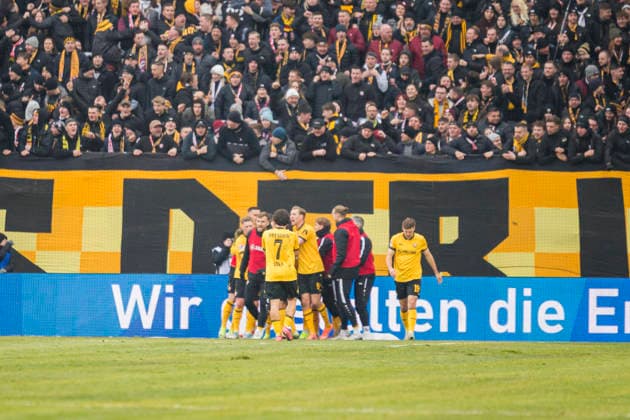 17 01 2026, xomx, Fußball 2 Bundesliga, Dynamo Dresden SpVgg Greuther Fuerth v l jubelt, Torjubel, Tor, Goal, Jubel, Freude, freuen zum 1 0 durch Thomas Keller Dynamo Dresden DFL DFB REGULATIONS PROHIBIT ANY USE OF PHOTOGRAPHS as IMAGE SEQUENCES and or QUASI VIDEO Dresden