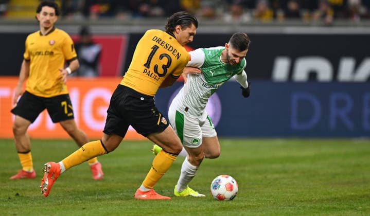 17 01 2026 Soccer season 2025 2026 2 Soccer Bundesliga 18 Matchday SG Dynamo Dresden SGD SpVgg Greuther Fürth SGF Kleeblatt Sportfoto Zink xwoxzix DFL regulations prohibit any use of photographs as image sequences and or quasi video only for editorial use Julian Pauli 13, SG Dynamo Dresden SGD Branimir Hrgota 10, SpVgg Greuther Fürth