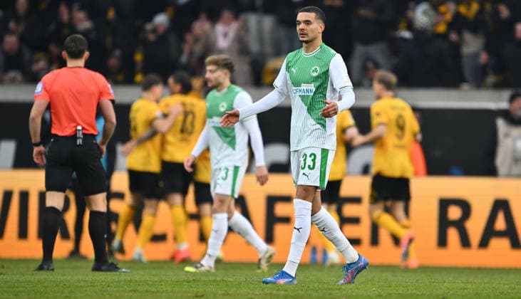 17 01 2026 Soccer season 2025 2026 2 Soccer Bundesliga 18 Matchday SG Dynamo Dresden SGD SpVgg Greuther Fürth SGF Kleeblatt Sportfoto Zink xwoxzix DFL regulations prohibit any use of photographs as image sequences and or quasi video only for editorial use Maximilian Solomon Dietz 33, SpVgg Greuther Fürth disappointed disappointment behind goal celebration joy afterb goal goal goal shot to 2 0 by Jakob Lemmer 10, SG Dynamo Dresden SGD