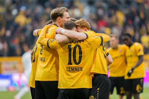17 01 2026, xomx, Fußball 2 Bundesliga, Dynamo Dresden SpVgg Greuther Fuerth v l jubelt, Torjubel, Tor, Goal, Jubel, Freude, freuen zum 2 0 durch Jakob Lemmer Dynamo Dresden DFL DFB REGULATIONS PROHIBIT ANY USE OF PHOTOGRAPHS as IMAGE SEQUENCES and or QUASI VIDEO Dresden