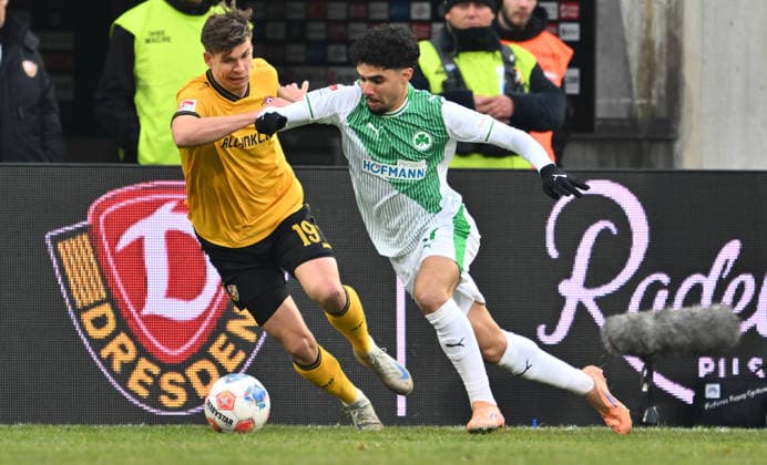 17 01 2026 Soccer season 2025 2026 2 Soccer Bundesliga 18 Matchday SG Dynamo Dresden SGD SpVgg Greuther Fürth SGF Kleeblatt Sportfoto Zink xwoxzix DFL regulations prohibit any use of photographs as image sequences and or quasi video only for editorial use Alexander Rossipal 19, SG Dynamo Dresden SGD Aiman Dardari 11, SpVgg Greuther Fürth