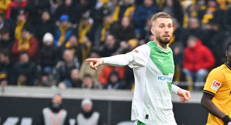 17 01 2026 Soccer Season 2025 2026 2 Soccer Bundesliga 18 Matchday SG Dynamo Dresden SGD SpVgg Greuther Fürth SGF Kleeblatt Sportfoto Zink xwoxzix DFL regulations prohibit any use of photographs as image sequences and or quasi video only for editorial use Doni Edon Arifi 28, SpVgg Greuther Fürth