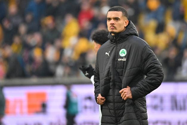 17 01 2026 Soccer Season 2025 2026 2 Soccer Bundesliga 18 Matchday SG Dynamo Dresden SGD SpVgg Greuther Fürth SGF Kleeblatt Sportfoto Zink MeZi xmexzix DFL regulations prohibit any use of photographs as image sequences and or quasi video only for editorial use Maximilian Solomon Dietz 33, SpVgg Greuther Fürth disappointed Disappointment after the end of the match