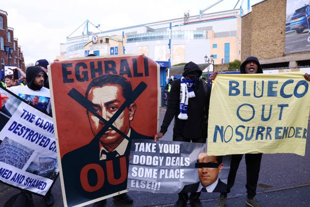 London, England, 17th January 2026. Chelsea fans protest against the ownership of the football club outside the stadium before the Chelsea vs Brentford Premier League match at Stamford Bridge, London. Picture credit should read: Paul Terry Sportimage EDITORIAL USE ONLY. No use with unauthorised audio, video, data, fixture lists, club league logos or live services. Online in-match use limited to 120 images, no video emulation. No use in betting, games or single club league player publications. SPI_016_PT_Chelsea_Brentford SPI-4458-0016