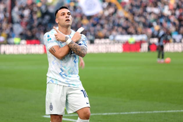 Inter Milan™s Lautaro Martinez celebrates after scoring the 0-1 goal for his team during the Serie A soccer match between Udinese and Inter at the Bluenergy Stadium in Udine, north east Italy - Saturday, January 17,2026 - soccer  Copyright: xAndreaxBressanutti LaPressex