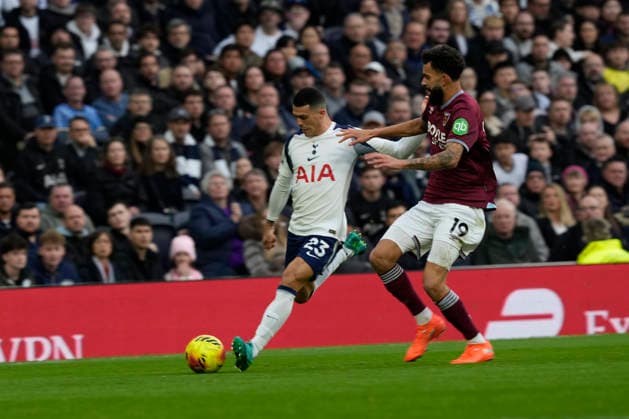 Tottenham Hotspur v West Ham United, Premier League Tottenham Hotspur defender Pedro Porro (23) during the Premier League match between Tottenham Hotspur and West Ham United at Tottenham Hotspur Stadium, London, UK on 17 January 2026. London Tottenham Hotspur Stadium London UK Editorial use only DataCo restrictions apply See www.football-dataco.com , Copyright: xStephenxFlynnx PSI-23578-0041