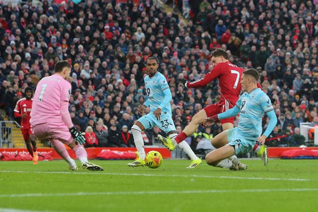 Florian Wirtz of Liverpool goes close to adding a second goal Liverpool v Burnley, Premier League, Football, Anfield, Liverpool, UK - 17 Jan 2026Liverpool Anfield United Kingdom EDITORIAL USE ONLY No use with unauthorised audio, video, data, fixture lists, club league logos or live services. Online in-match use limited to 120 images, no video emulation. No use in betting, games or single club league player publications.  Copyright: xPhilxOldham Shutterstockx 16348122ac