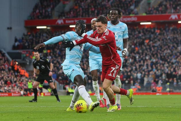 Florian Wirtz of Liverpool Liverpool v Burnley, Premier League, Football, Anfield, Liverpool, UK - 17 Jan 2026Liverpool Anfield United Kingdom EDITORIAL USE ONLY No use with unauthorised audio, video, data, fixture lists, club league logos or live services. Online in-match use limited to 120 images, no video emulation. No use in betting, games or single club league player publications.  Copyright: xPhilxOldham Shutterstockx 16348122ar