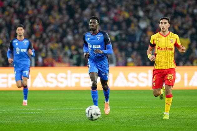RC Lens v AJ Auxerre - Ligue 1 McDonald s 2025 2026 08 Naouirou AHAMADA (aja) - 05 Andrija BULATOVIC (rcl) during the Ligue 1 McDonald s match between RC Lens and AJ Auxerre at Stade Bollaert-Delelis on January 17, 2026 in Lens, France. Lens France  Copyright: xFEPx 776348253