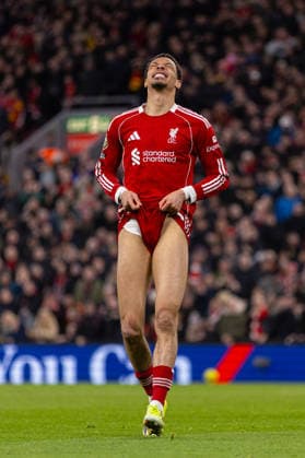 Football - FA Premier League - Liverpool FC v Burnley FC LIVERPOOL, ENGLAND - Saturday, January 17, 2026: Liverpool s Hugo Ekitike reacts to his side s second goal ruled offside during the FA Premier League match between Liverpool FC and Burnley FC at Anfield. (Photo by David Rawcliffe Propaganda) LIVERPOOL Anfield MERSEYSIDE ENGLAND  Copyright: xDavidxRawcliffex P2026-01-17-Liverpool_Burnley-97