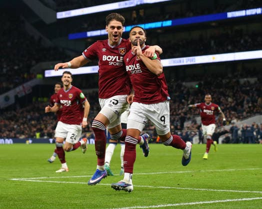 London, England, January 17 2026: Callum Wilson (9 Wes Ham United) celebrates late goal to make it 2-1 during the Premier League game between Tottenham Hotspur and West Ham United at Tottenham Hotspur Stadium in London, England. (Photo by Jay Patel Sports Press Photo SPP) Copyright: xJayxPatel SportsxPressxPhoto SPPx Sportspressphoto_SPR82441