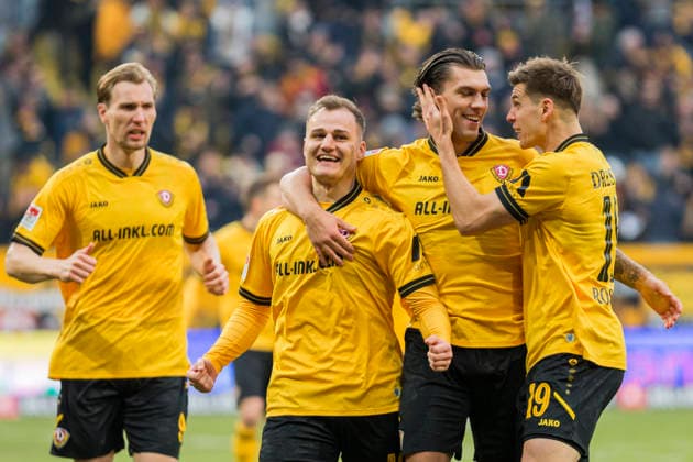17 01 2026, xomx, Fußball 2 Bundesliga, Dynamo Dresden SpVgg Greuther Fuerth v l jubelt, Torjubel, Tor, Goal, Jubel, Freude, freuen zum 2 0 durch Jakob Lemmer Dynamo Dresden DFL DFB REGULATIONS PROHIBIT ANY USE OF PHOTOGRAPHS as IMAGE SEQUENCES and or QUASI VIDEO Dresden