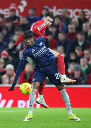 Nottingham Forest v Arsenal Premier League Nico Williams of Nottingham Forest and Noni Madueke of Arsenal battles for the ball during the Premier League match at the City Ground, Nottingham 17 01 2026 UK Newspapers OUT Copyright: xAndyxSumnerx FIL-22829-0041