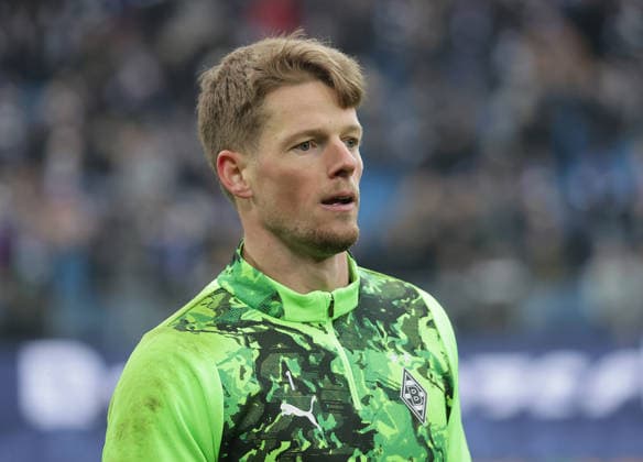 Football, 1st BL, Bayer Leverkusen signs goalkeeper Jonas Omlin from Borussia Mönchengladbach