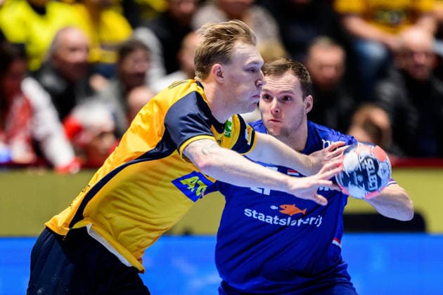 260117 Eric Johansson of Sweden during the EHF European Handball Championship handball match between Sweden and the Netherlands on January 17, 2026 in Malmö Photo Mathilda Schuler BILDBYRAN kod MA MA0921 handball handball handballs em 2026 sverige sweden nederländerna netherlands ehf european handball championship bbeng  Copyright: MATHILDAxSCHULER BB260117MA140