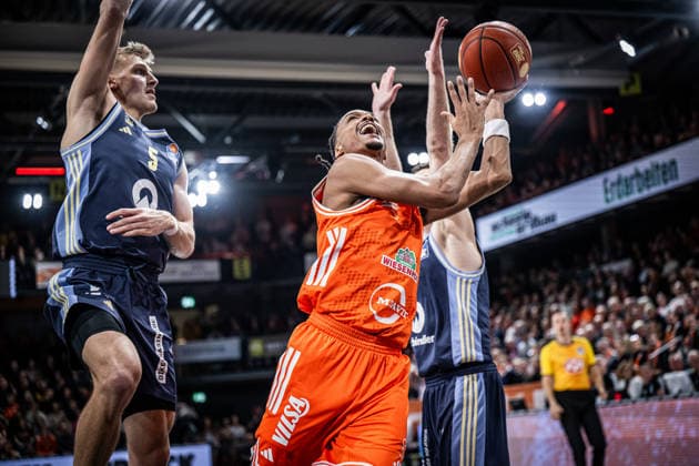1 Basketball Bundesliga, easyCredit BBL, Season 2025 2026, Men, Main Round, Matchday 16, 17 01 2026, RASTA Vechta ALBA Berlin Alonzo Verge 11 RASTA Vechta in action Vechta RASTA Dome Lower Saxony Germany
