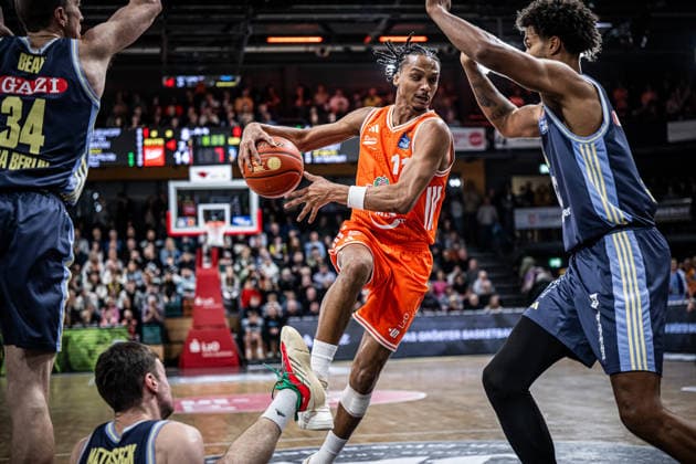 1 Basketball Bundesliga, easyCredit BBL, Season 2025 2026, Men, Main Round, Matchday 16, 17 01 2026, RASTA Vechta ALBA Berlin Alonzo Verge 11 RASTA Vechta in action Vechta RASTA Dome Lower Saxony Germany