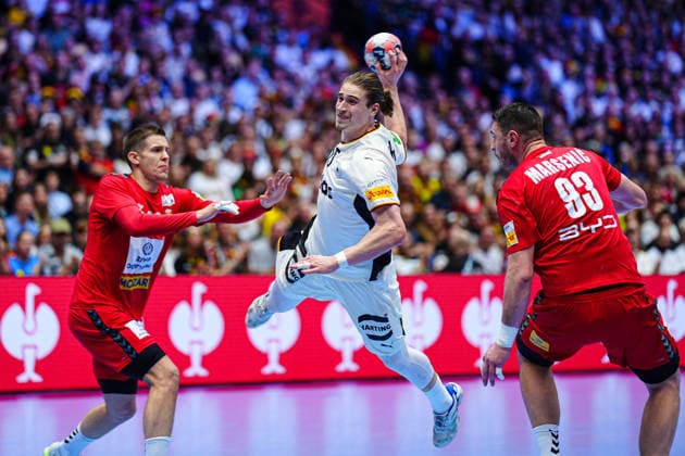 Throw Goal Juri Knorr Germany, 15 DEN, Serbia vs Germany, Handball, EHF European Championship 2026, Group A, Matchday 2, 17 01 2026 DEN, Serbia vs Germany, Handball, EHF European Championship 2026, Group A, Matchday 2, 17 01 2026 Herning Copyright: xEibner-Pressefoto MarcelxvonxFehrnx EP_MFN