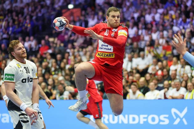 Serbia Germany, EHF Handball European Championship 2026 Dragan Pechmalbec Serbia, 46 , left Tom Kiesler Germany, 30 Handball EHF European Championship, international match between Serbia and Germany on January 17, 2026 in Herning Denmark , Herning Denmark Jyske Bank Boxen