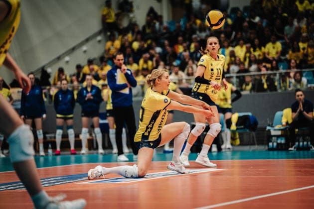 Volleyball Women Season 2025 2026 Volleyball Bundesliga ETV Hamburger Volksbank Volleys vs SSC Palmberg Schwerin 17 01 2026 Helena Kok 20, SSC Palmberg Schwerin takes the ball Hamburg CU Arena Hamburg Germany