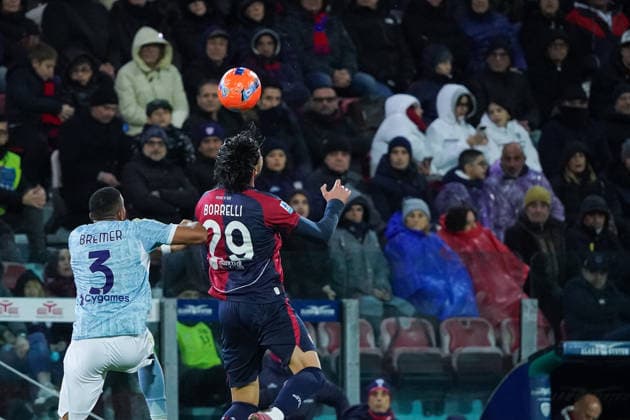 Cagliari Calcio v Juventus FC - Serie A Gennaro Borrelli ( 29 Cagliari Calcio) plays during the Serie A TIM match between Cagliari Calcio and Juventus FC in Italy, on January 17, 2026. Cagliari Italy  Copyright: xAlessandroxToccox originalFilename:alessandro-cagliari260117_np7pS.jpg