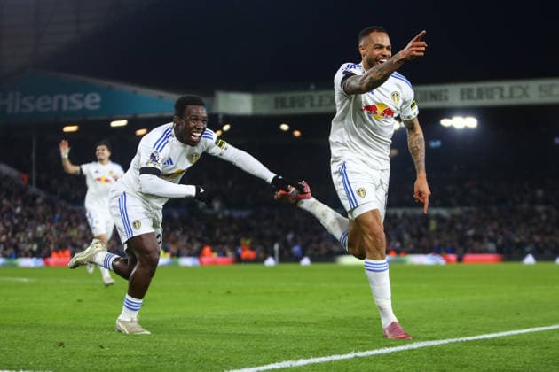 Leeds United v Fulham - Premier League Wilfried Gnonto (L) and Lukas Nmecha (R) of Leeds United celebrate the winning goal during the Premier League match between Leeds United and Fulham at Elland Road in Leeds, England, on January 17, 2026. Leeds West Yorkshire United Kingdom  Copyright: xMIxNewsx originalFilename:fletcher-leedsuni260117_npdo9.jpg