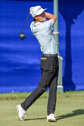 HONOLULU, HI - JANUARY 17: Johnny Keefer (USA) watches his tee shot on 10 during the third round of the Sony Open on January 17, 2026, at Waialae Country Club, Honolulu, Hawaii. (Photo by Ken Murray Icon Sportswire) GOLF: JAN 17 PGA, Golf Herren Sony Open in Hawaii EDITORIAL USE ONLY Icon2601170213