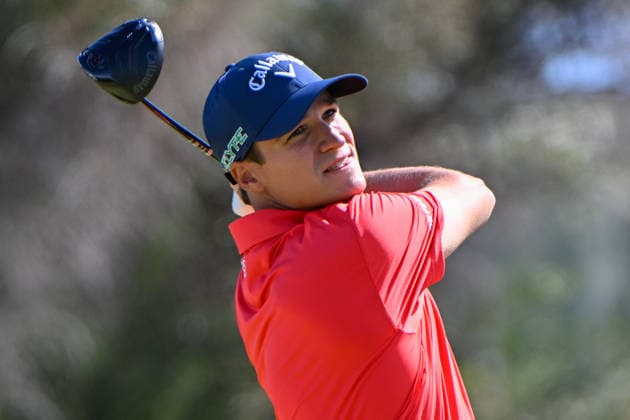 HONOLULU, HI - JANUARY 17: Adrien Dumont de Chassart (BEL) watches his tee shot on 1 during the third round of the Sony Open on January 17, 2026, at Waialae Country Club, Honolulu, Hawaii. (Photo by Ken Murray Icon Sportswire) GOLF: JAN 17 PGA, Golf Herren Sony Open in Hawaii EDITORIAL USE ONLY Icon2601170443