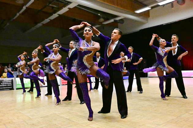GER dancing, 1 national league of Latin formations 17 01 2025, GER dancing, 1 national league of Latin formations,, preliminary round, in the picture TSC Walsrode Team A with the theme Beautiful nordphotoxGmbH xWitke nph00002