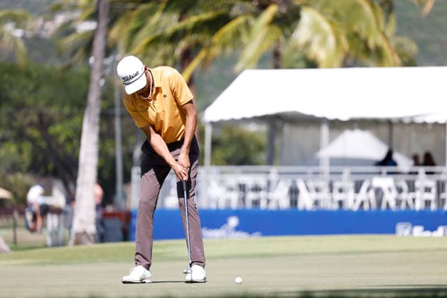 January 17, 2026, Honolulu, Hawaii, USA: RICKY CASTILLO putts on the 9th green during Round 3 of the 2026 Sony Open in Honolulu, Hawaii on January 17, 2026. Honolulu USA - ZUMAm310 20260117_zsp_m310_109 Copyright: xElliotxMilesx