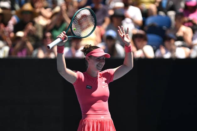 TENNIS AUSTRALIAN OPEN, Talia Gibson of Australia celebrates after winning the Women™s 1st round match against Anna Blinkova of Russia on day 1 of the 2026 Australian Open tennis tournament at Melbourne Park in Melbourne, Wednesday, January 14, 2026. ( NO ARCHIVING MELBOURNE VICTORIA AUSTRALIA  Copyright: xLUKASxCOCHx 20260118173958679162