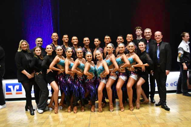 GER dancing, 1 national league of Latin formations 17 01 2025, GER dancing, 1 national league of Latin formations,, final, in the picture TSG Bietigheim with the theme Electric Love group photo team photo nordphotoxGmbH xWitke nph00002